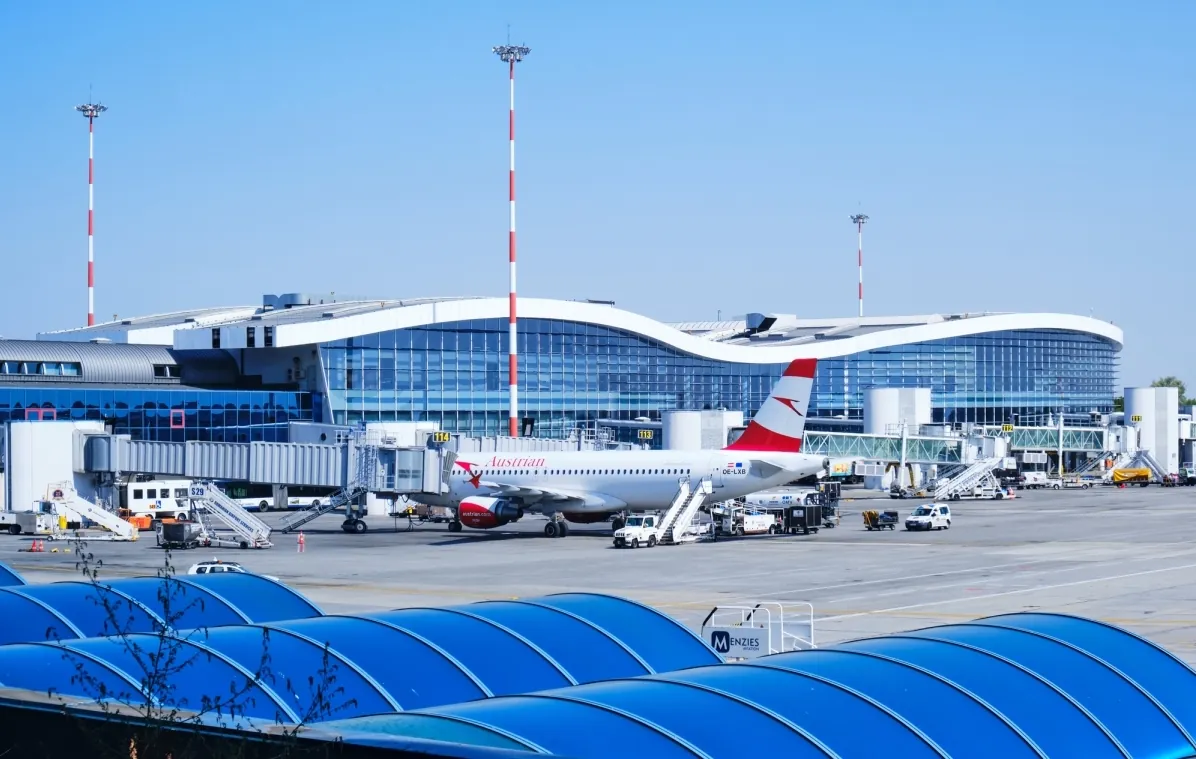 Aeroportul Henri Coandă București (OTP) — transfer aeroport Taxi Botoșani